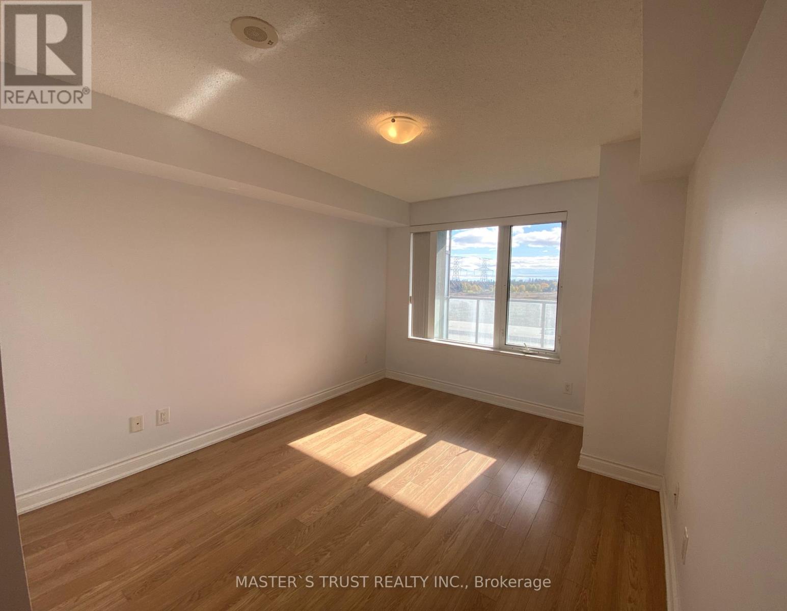 709 - 273 South Park Road, Markham, Ontario  L3T 0B5 - Photo 9 - N12542280