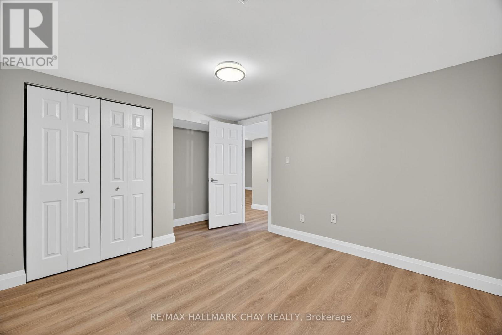 Lower - 13 Michelle Drive, Barrie, Ontario  L4N 5Y1 - Photo 9 - S12542244