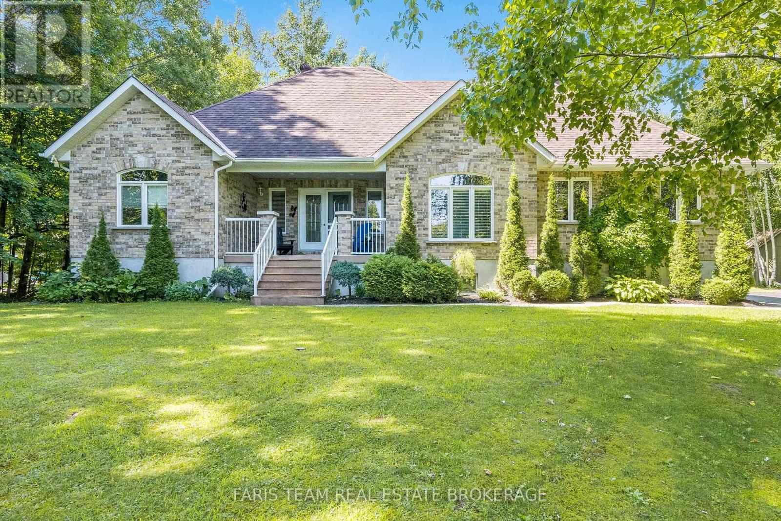 6 Meadowbrook Boulevard, Tiny, Ontario  L9M 0M2 - Photo 2 - S12542258