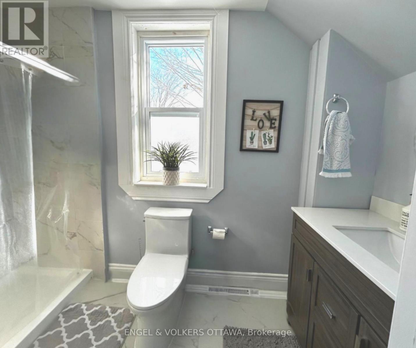 111 Russell Street N, Arnprior, Ontario K7S 2J8 - Photo 11 - X12542388