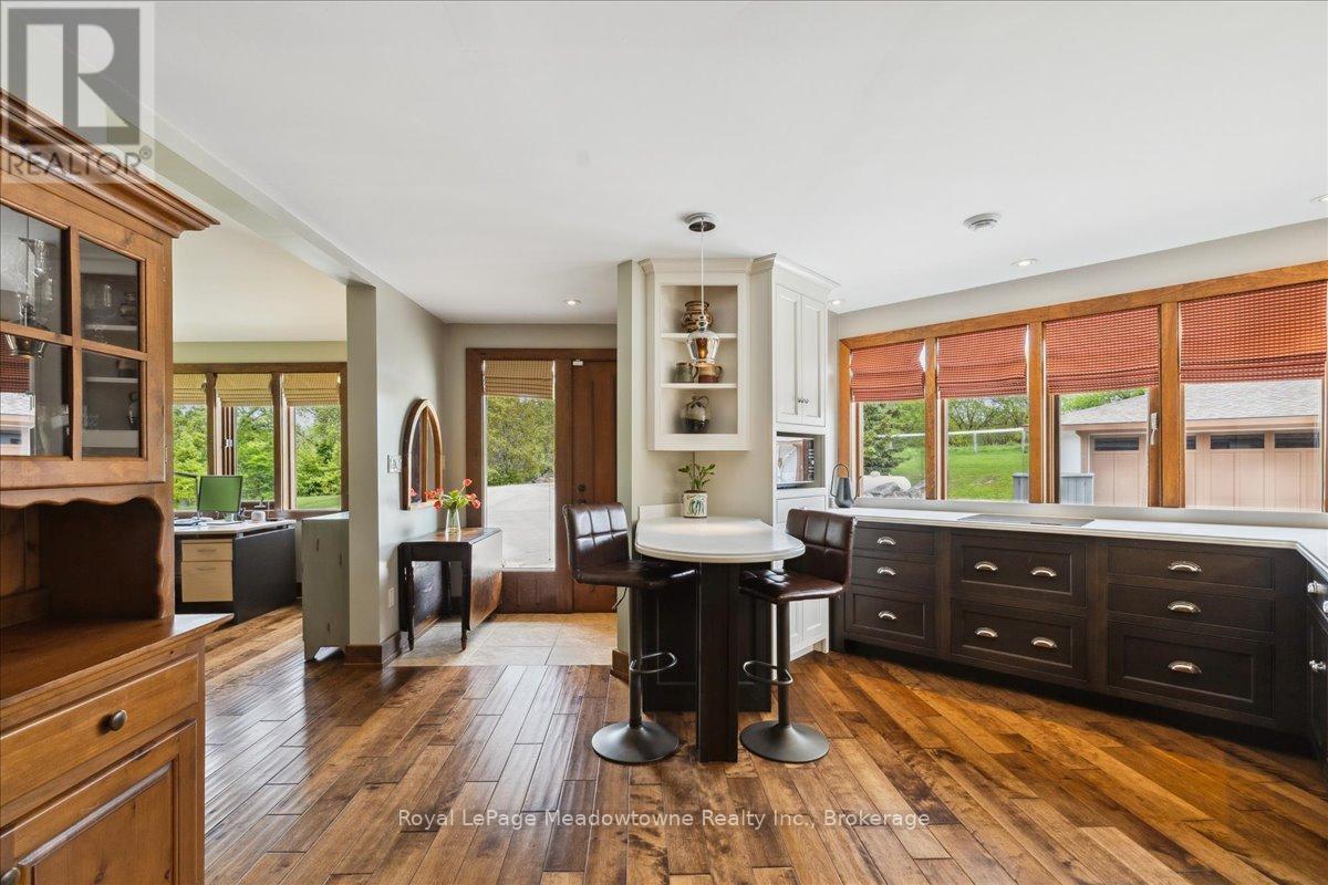 10632 Fifth Line, Milton, Ontario  N0B 2K0 - Photo 26 - W12542382