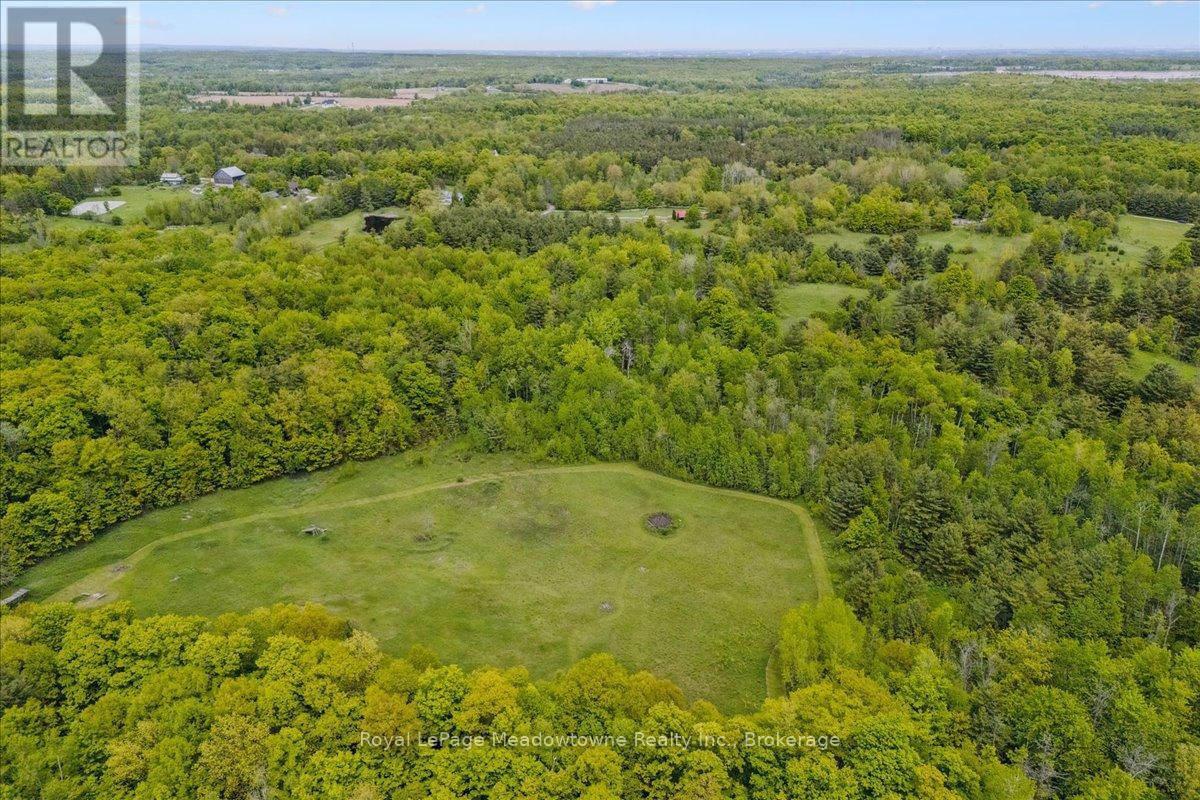 10632 Fifth Line, Milton, Ontario  N0B 2K0 - Photo 38 - W12542382