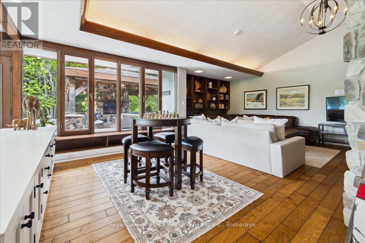 10632 Fifth Line, Milton, Ontario  N0B 2K0 - Photo 8 - W12542382