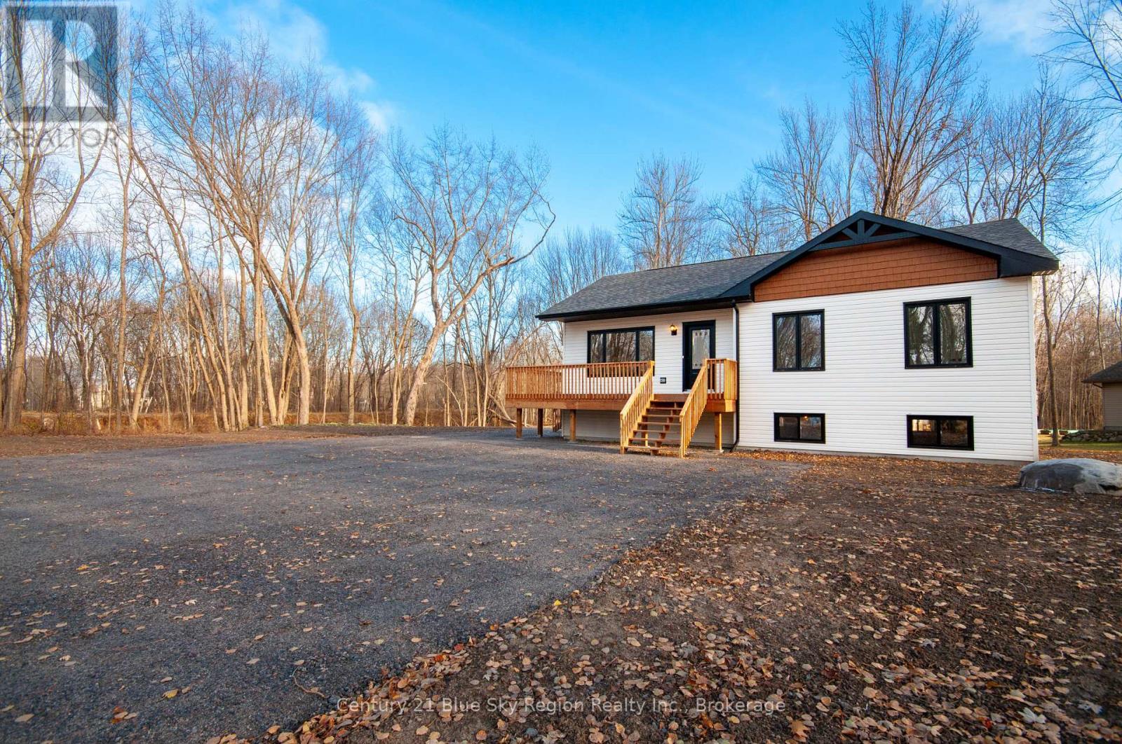 335 WALTONIAN DRIVE, Callander, Ontario