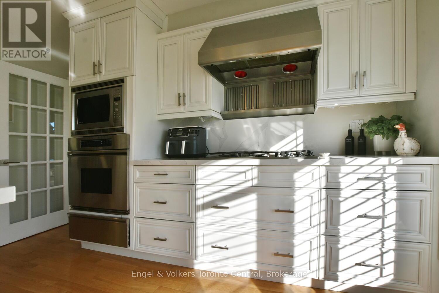 55 Highland Drive, Oro-Medonte, Ontario L0L 2L0 - Photo 17 - S12542354