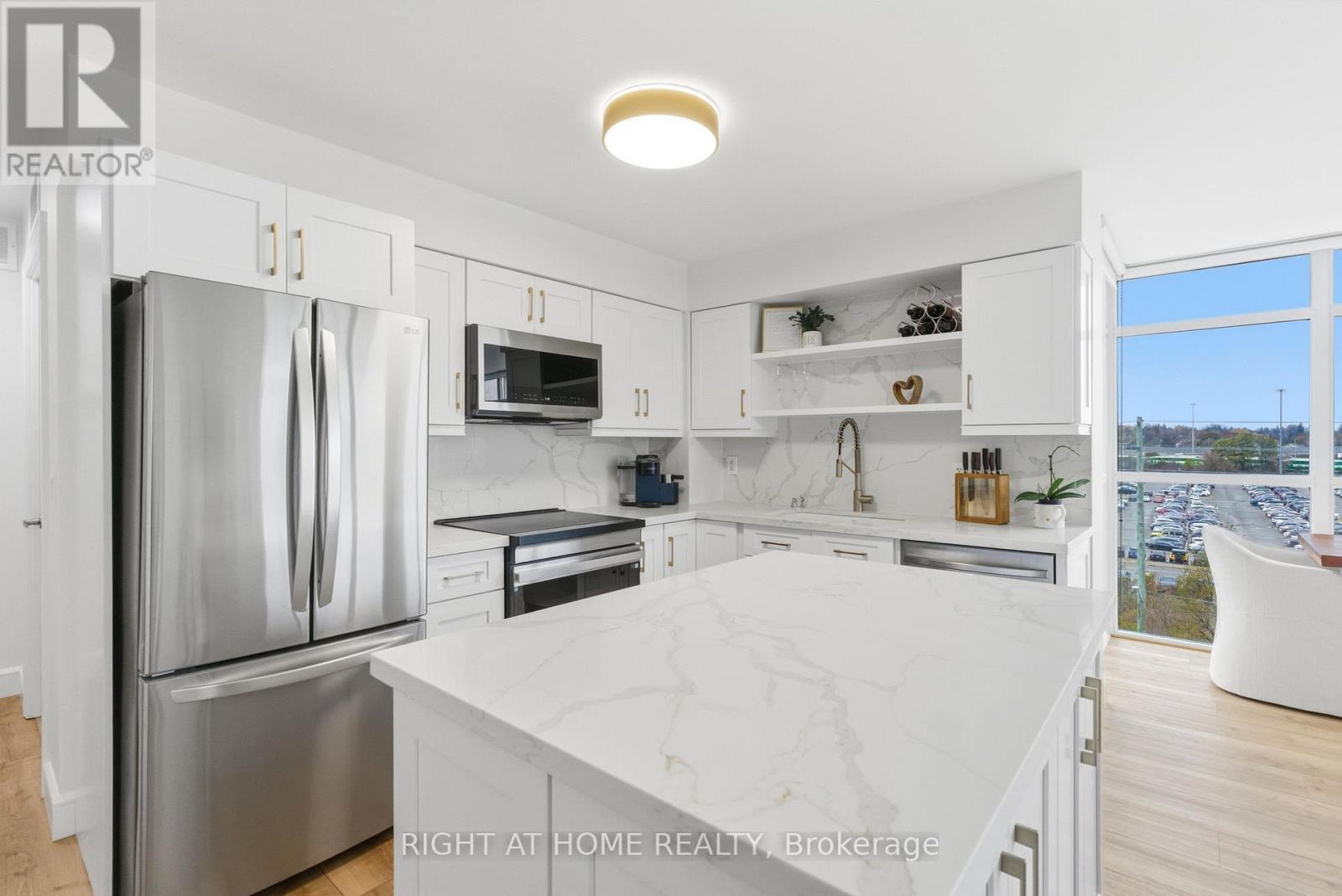 711 - 1600 Charles Street, Whitby, Ontario L1N 0G4 - Photo 6 - E12542332