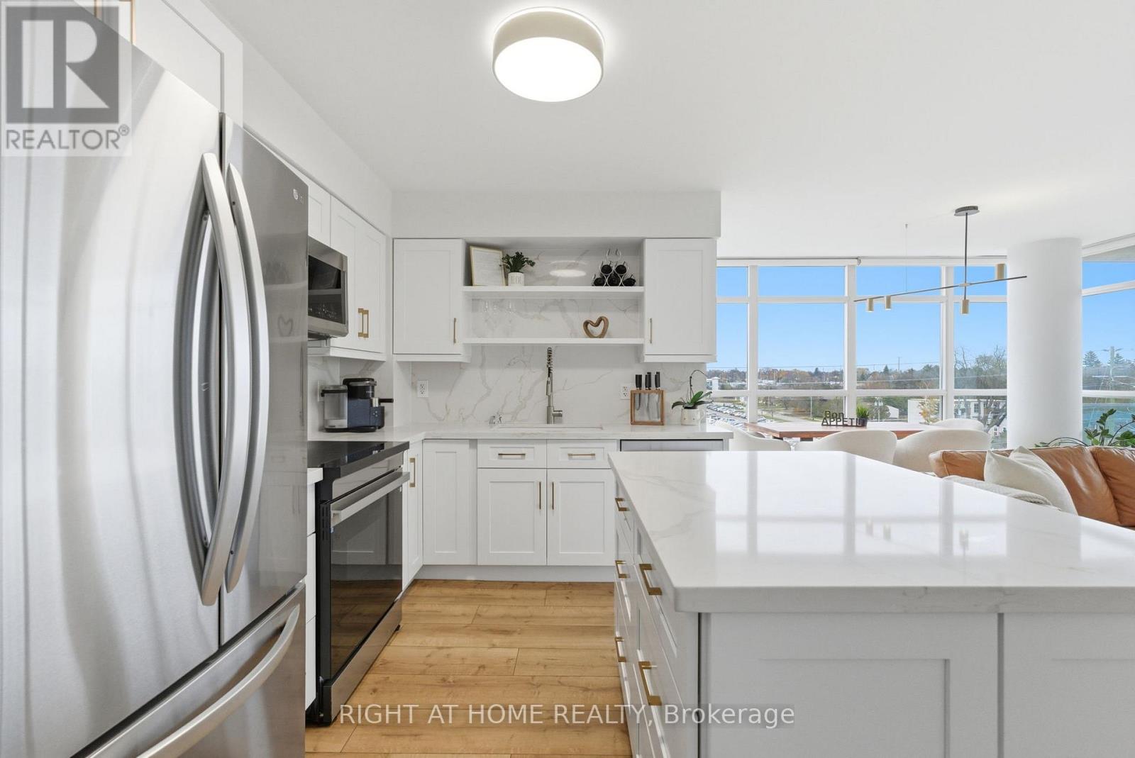 711 - 1600 Charles Street, Whitby, Ontario L1N 0G4 - Photo 7 - E12542332