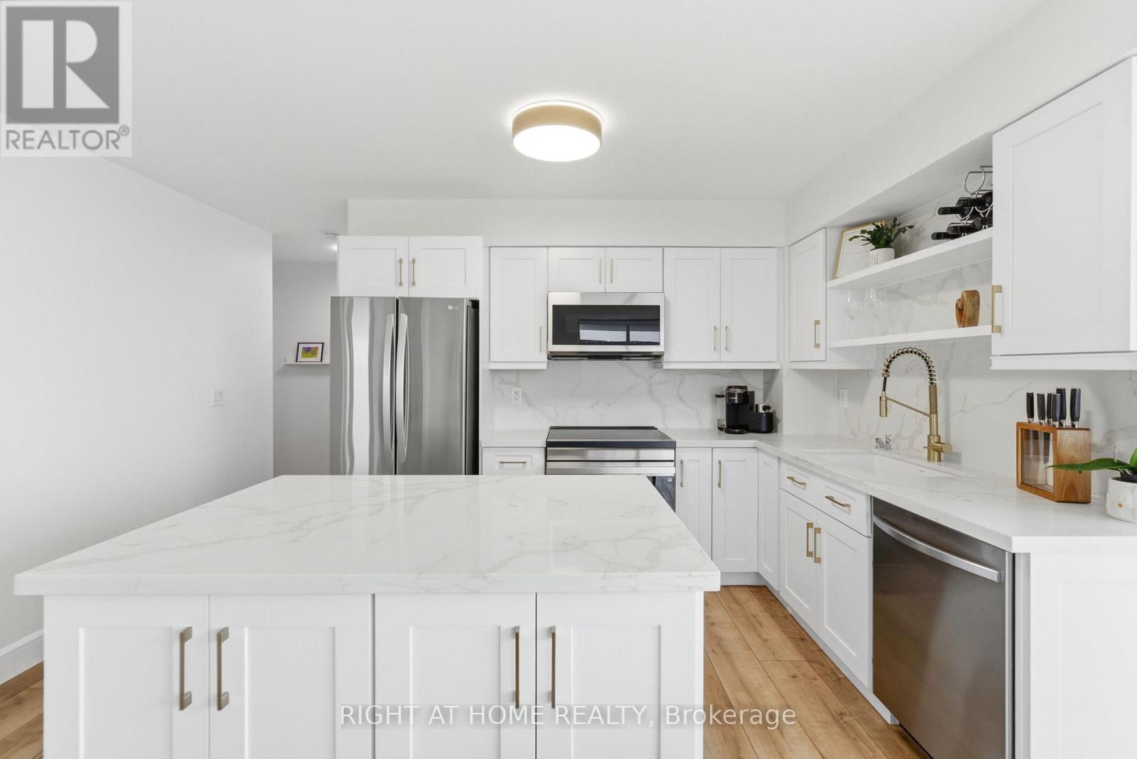 711 - 1600 Charles Street, Whitby, Ontario L1N 0G4 - Photo 8 - E12542332