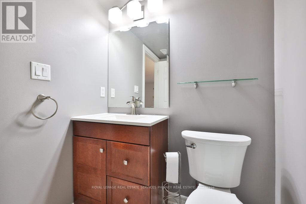 208 - 1441 Walker's Line, Burlington, Ontario  L7M 4P2 - Photo 14 - W12542272