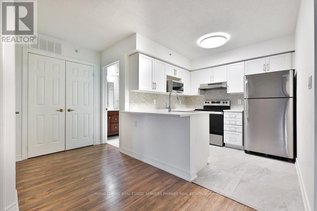 208 - 1441 Walker's Line, Burlington, Ontario  L7M 4P2 - Photo 7 - W12542272