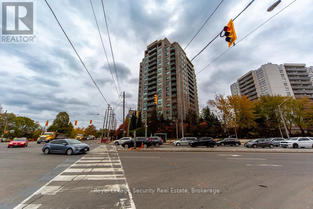 1402 - 38 FONTENAY COURT, Toronto, Ontario
