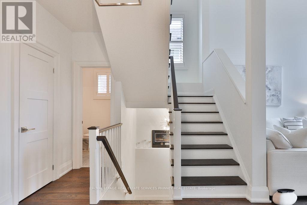 958 Irish Moss Road, Mississauga, Ontario  L5W 1W5 - Photo 18 - W12542290