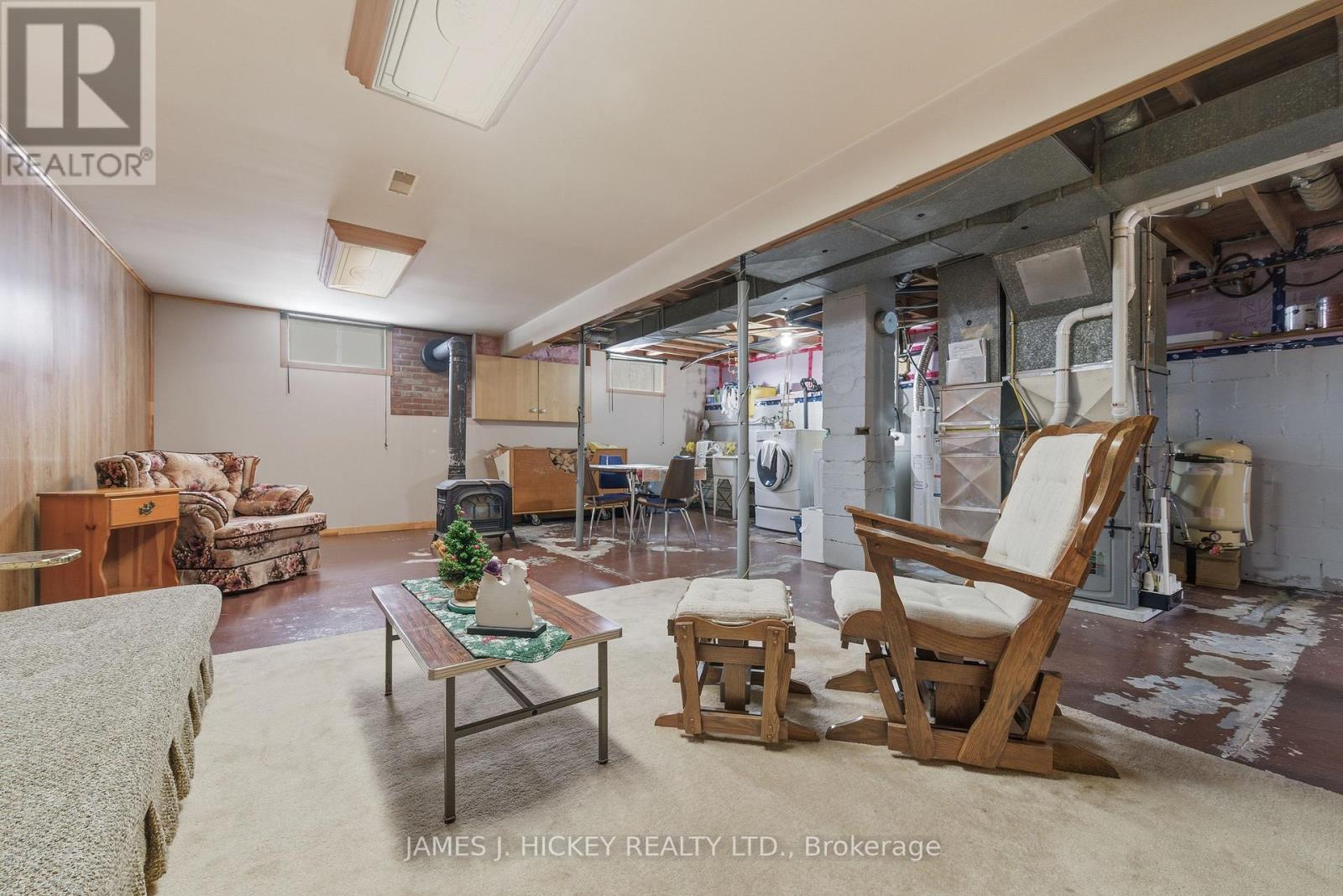 101 Lance Road, Laurentian Hills, Ontario  K0J 1P0 - Photo 18 - X12542466