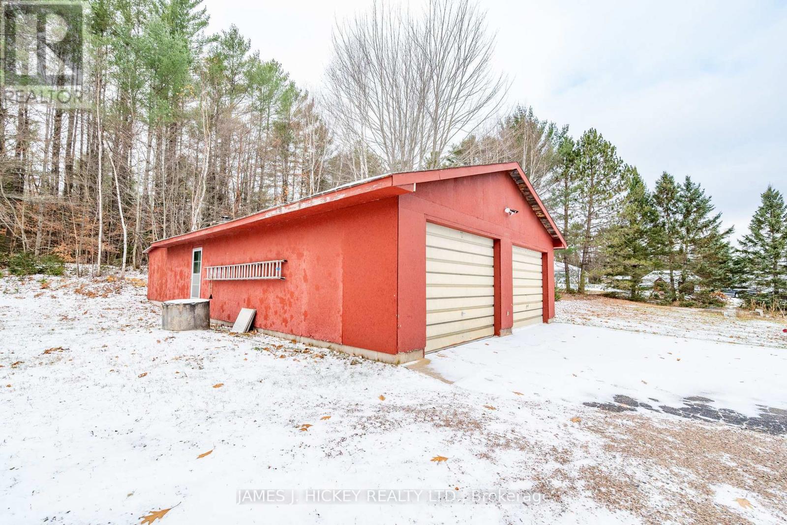 101 Lance Road, Laurentian Hills, Ontario  K0J 1P0 - Photo 21 - X12542466