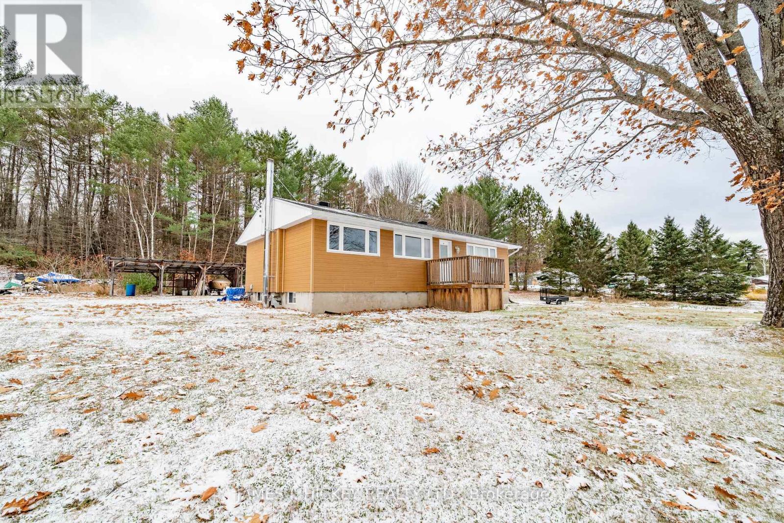 101 Lance Road, Laurentian Hills, Ontario  K0J 1P0 - Photo 24 - X12542466