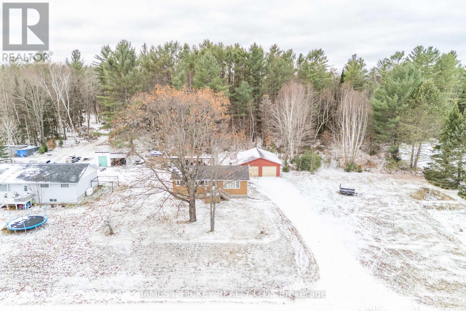 101 Lance Road, Laurentian Hills, Ontario  K0J 1P0 - Photo 26 - X12542466