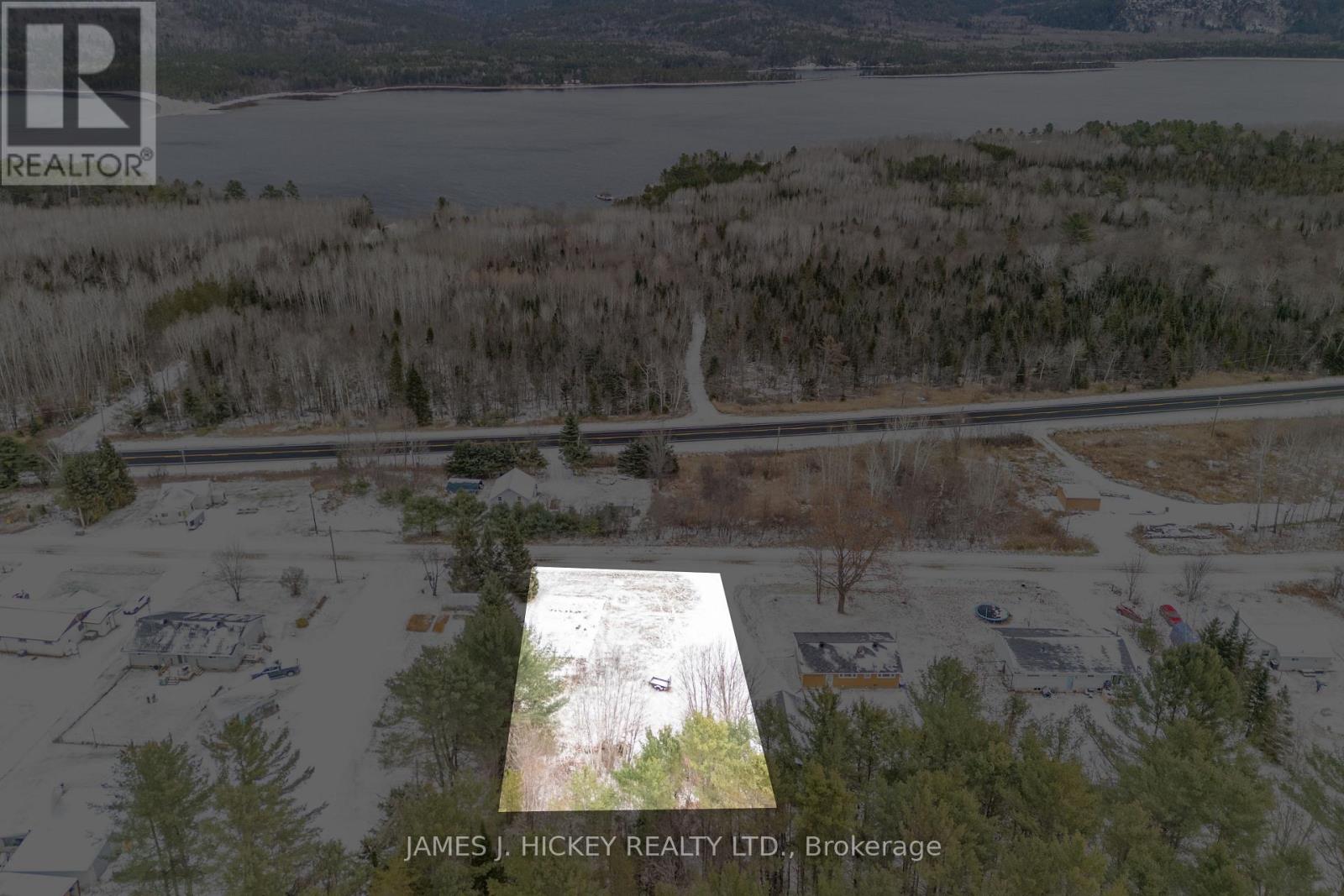 101 Lance Road, Laurentian Hills, Ontario  K0J 1P0 - Photo 38 - X12542466