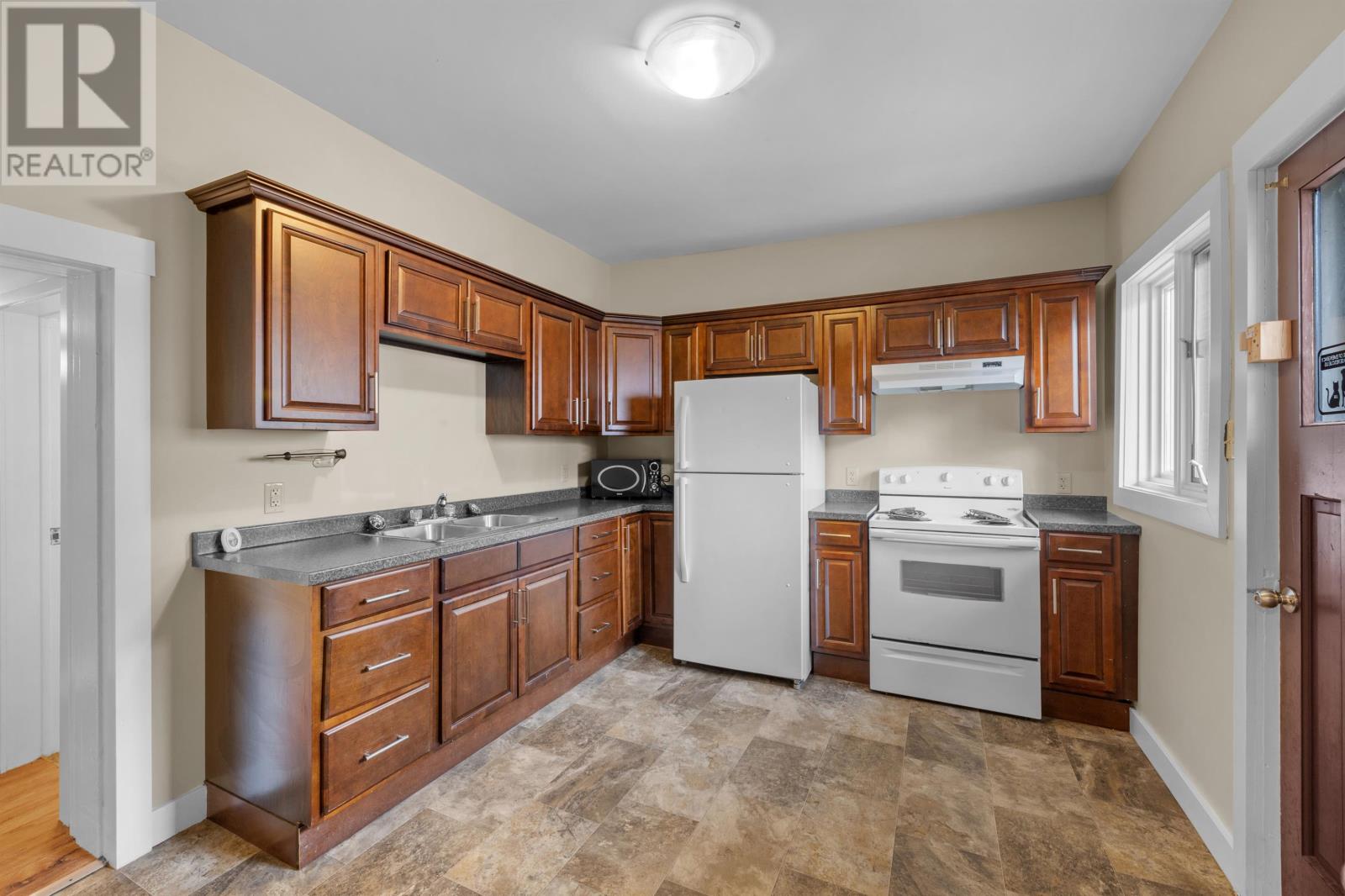 29 Ole King Square, Charlottetown, Prince Edward Island  C1A 1P8 - Photo 47 - 202526765