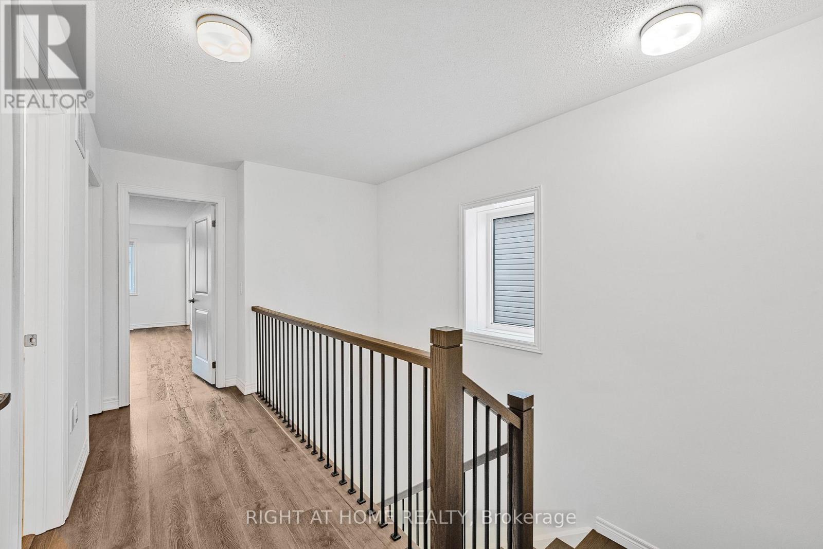 39 Edminston Drive, Centre Wellington, Ontario  N1M 0J1 - Photo 18 - X12542194