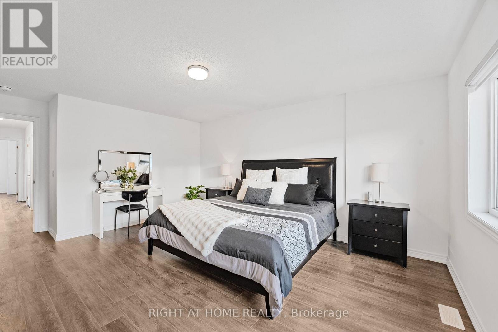 39 Edminston Drive, Centre Wellington, Ontario  N1M 0J1 - Photo 19 - X12542194