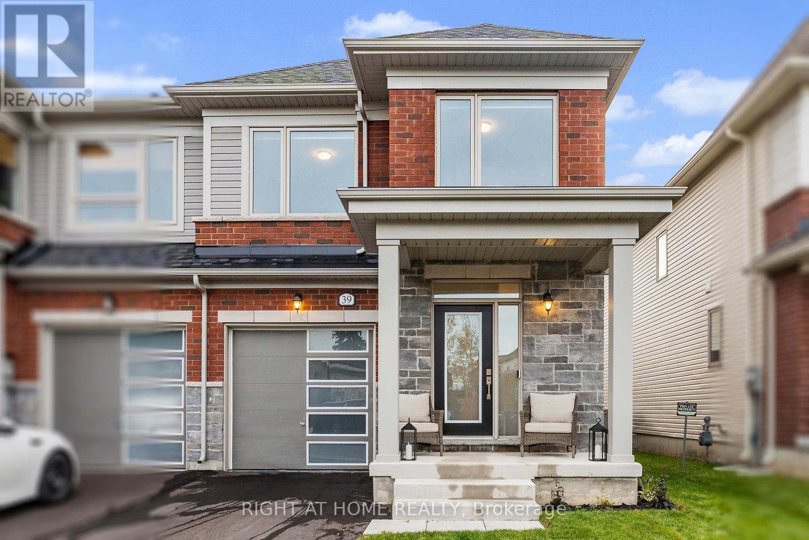 39 Edminston Drive, Centre Wellington, Ontario  N1M 0J1 - Photo 2 - X12542194