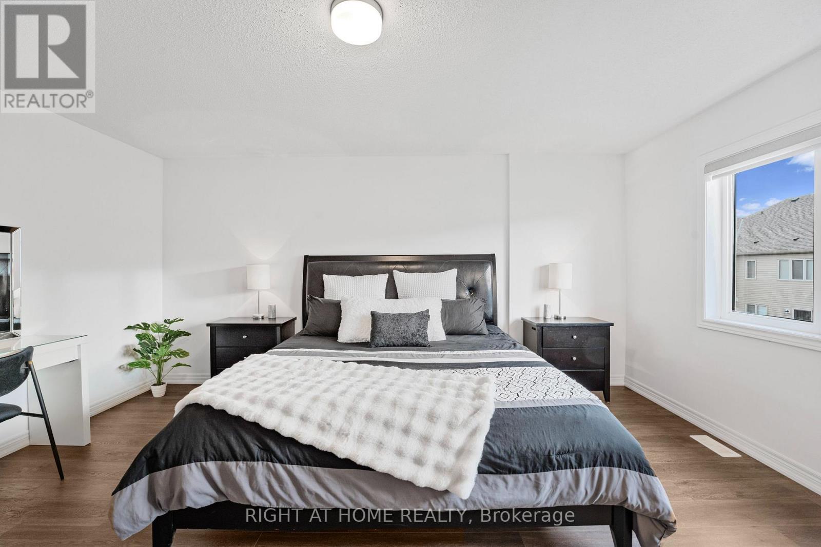 39 Edminston Drive, Centre Wellington, Ontario  N1M 0J1 - Photo 20 - X12542194