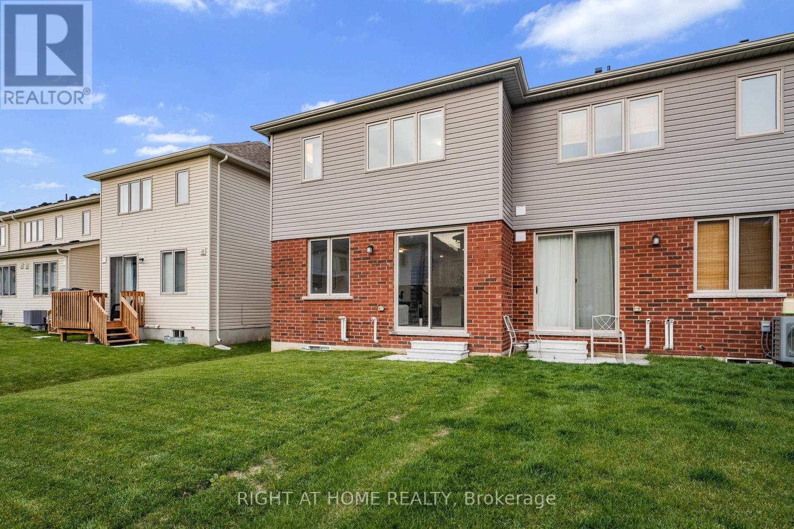 39 Edminston Drive, Centre Wellington, Ontario  N1M 0J1 - Photo 27 - X12542194