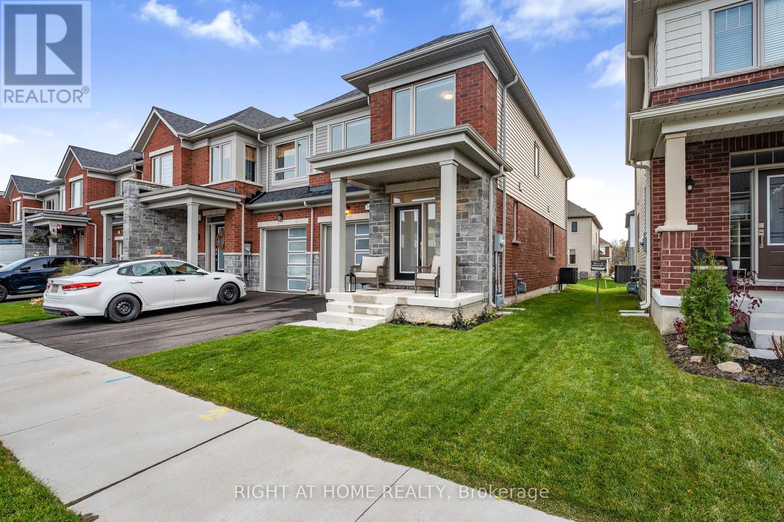 39 Edminston Drive, Centre Wellington, Ontario  N1M 0J1 - Photo 3 - X12542194