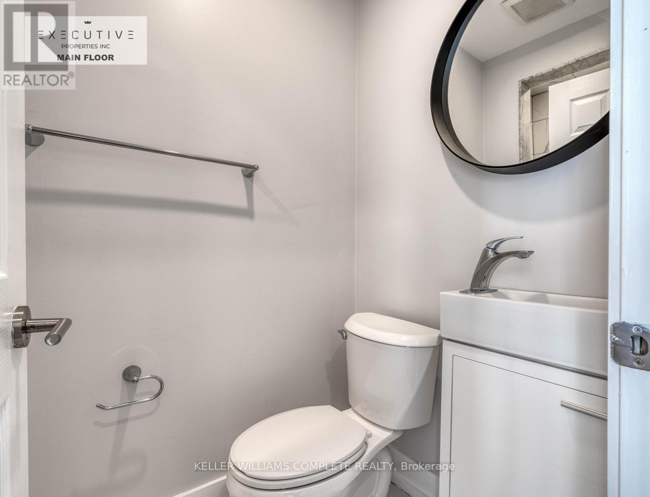 2 - 23 Gibson Avenue, Hamilton, Ontario  L8L 6J4 - Photo 9 - X12542214