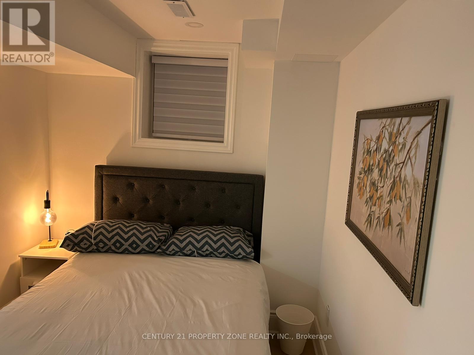 Unknown Address, ,     - Photo 13 - X12542220