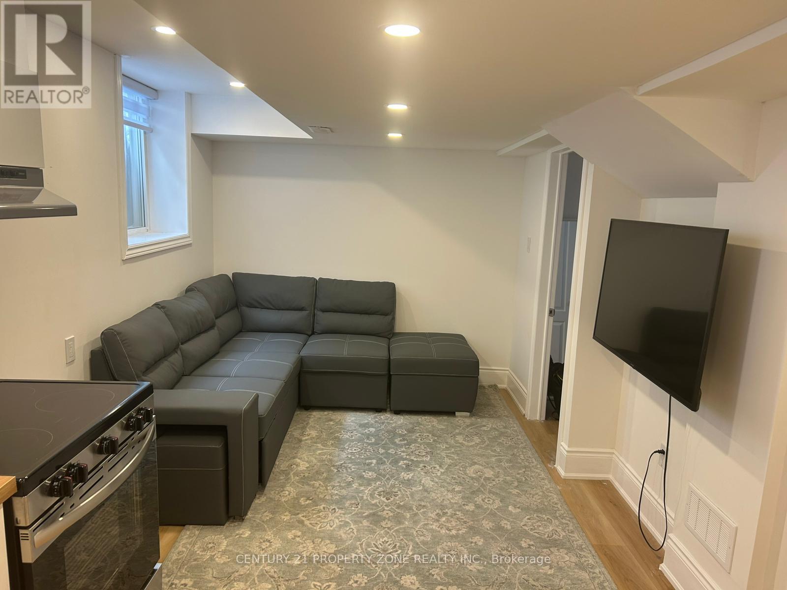 Unknown Address, ,     - Photo 21 - X12542220