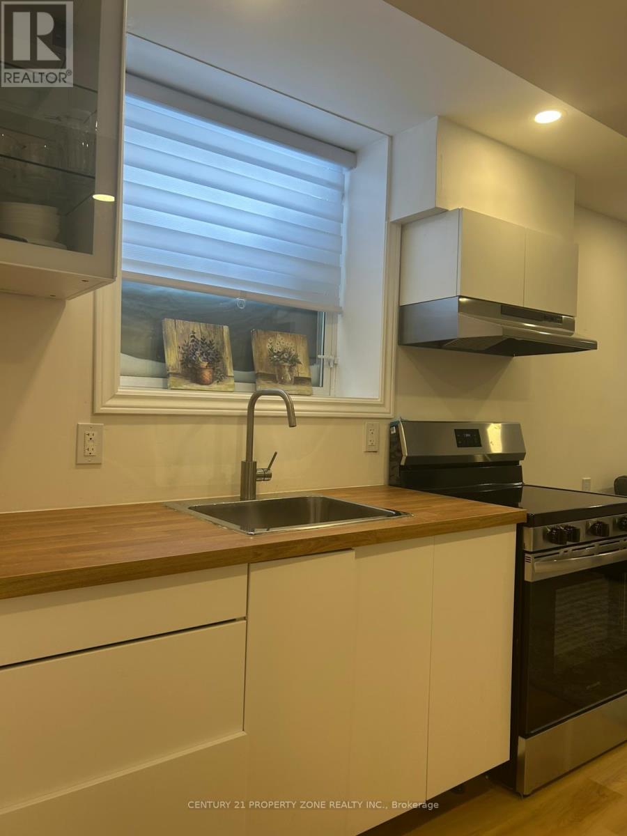 Unknown Address, ,     - Photo 4 - X12542220