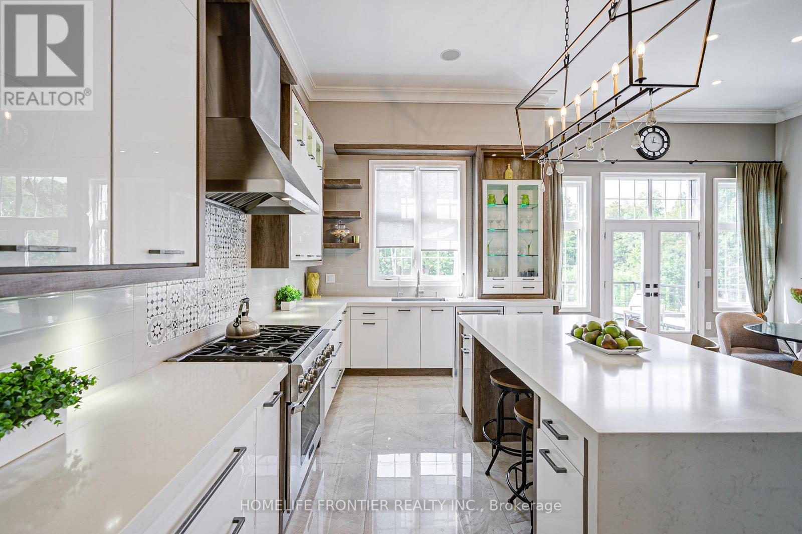 236 Farrell Road, Vaughan, Ontario  L6A 4W5 - Photo 15 - N12465920