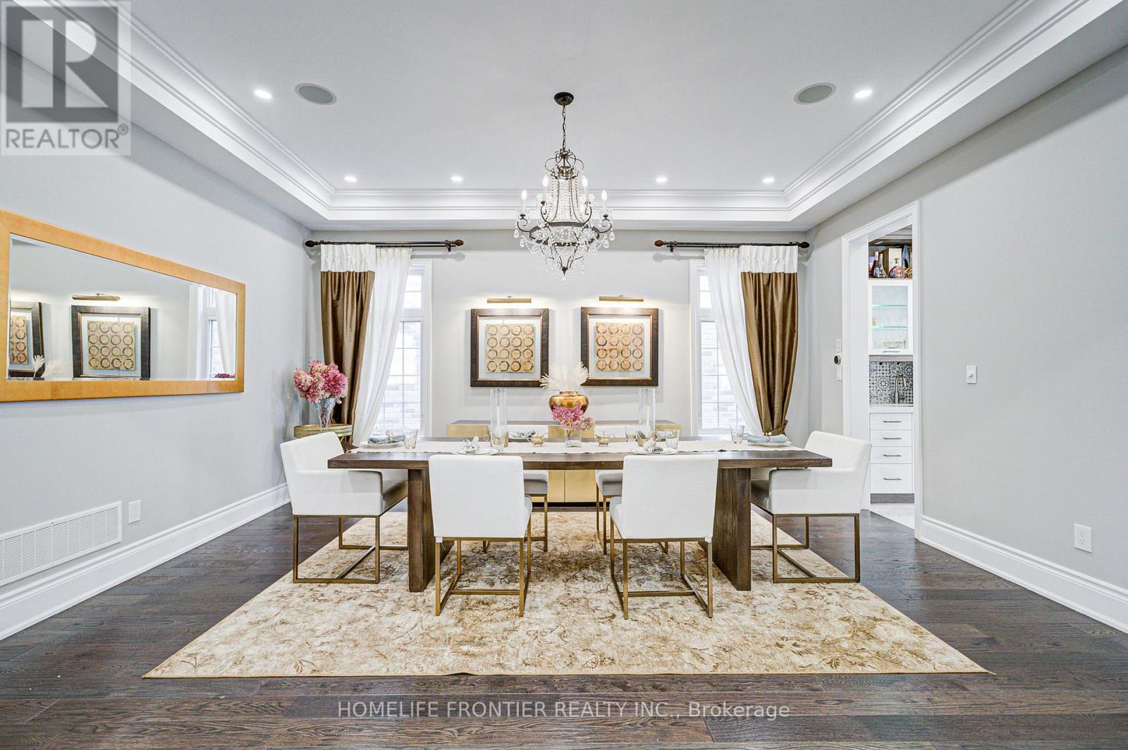 236 Farrell Road, Vaughan, Ontario  L6A 4W5 - Photo 11 - N12465920