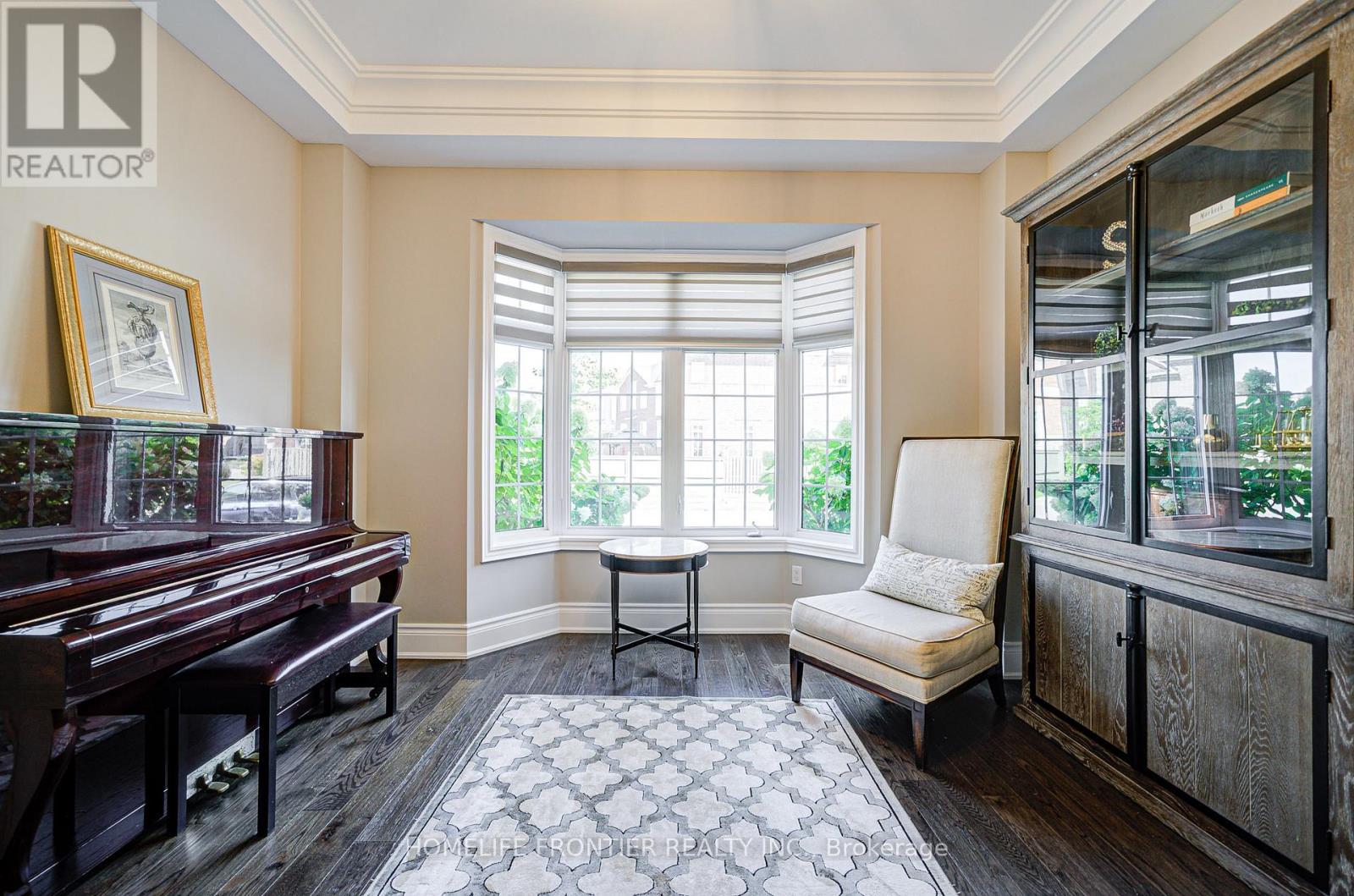 236 Farrell Road, Vaughan, Ontario  L6A 4W5 - Photo 5 - N12465920