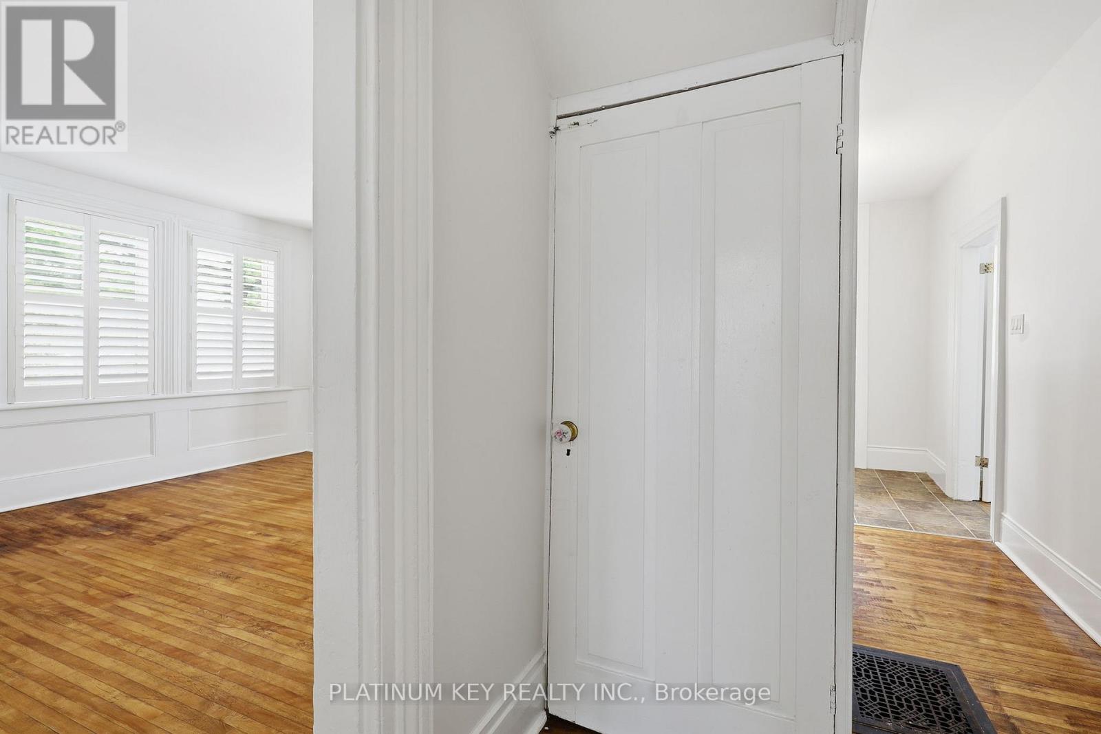 202 Thames Street N, Ingersoll, Ontario  N5C 3E4 - Photo 21 - X12542320