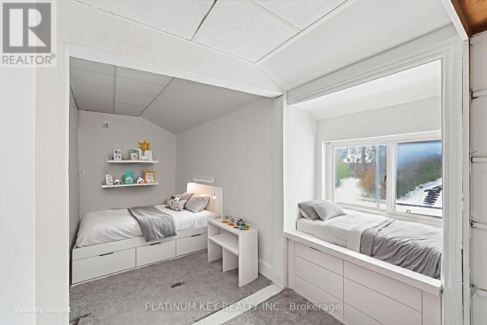 202 Thames Street N, Ingersoll, Ontario  N5C 3E4 - Photo 27 - X12542320