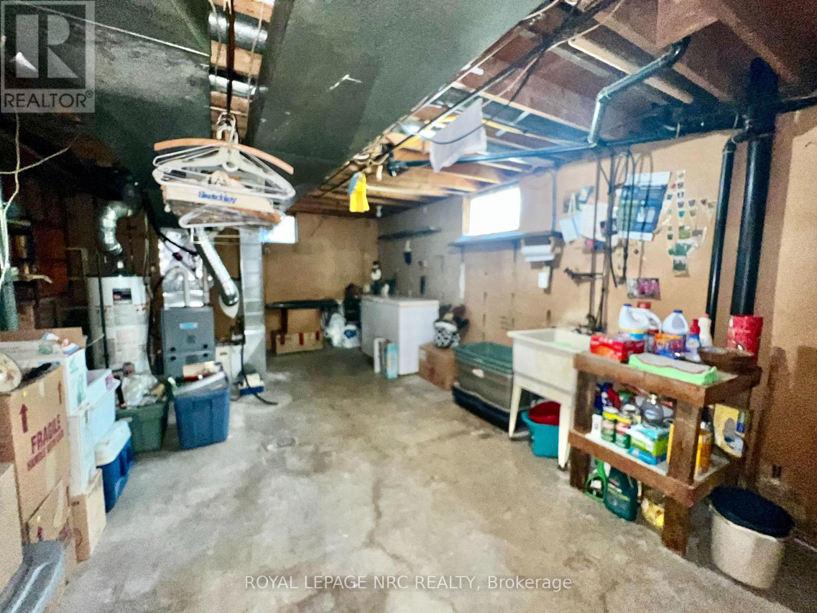 2 Pioneer Village Crescent, Thorold, Ontario  L2V 4J8 - Photo 23 - X12538736