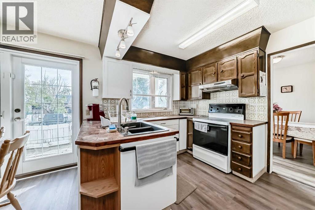 15 Whitewood Bay Ne, Calgary, Alberta  T1Y 3N3 - Photo 8 - A2259751