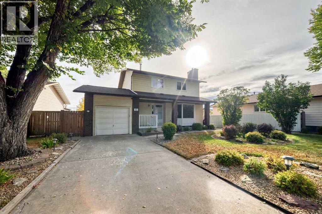 15 Whitewood Bay Ne, Calgary, Alberta  T1Y 3N3 - Photo 3 - A2259751