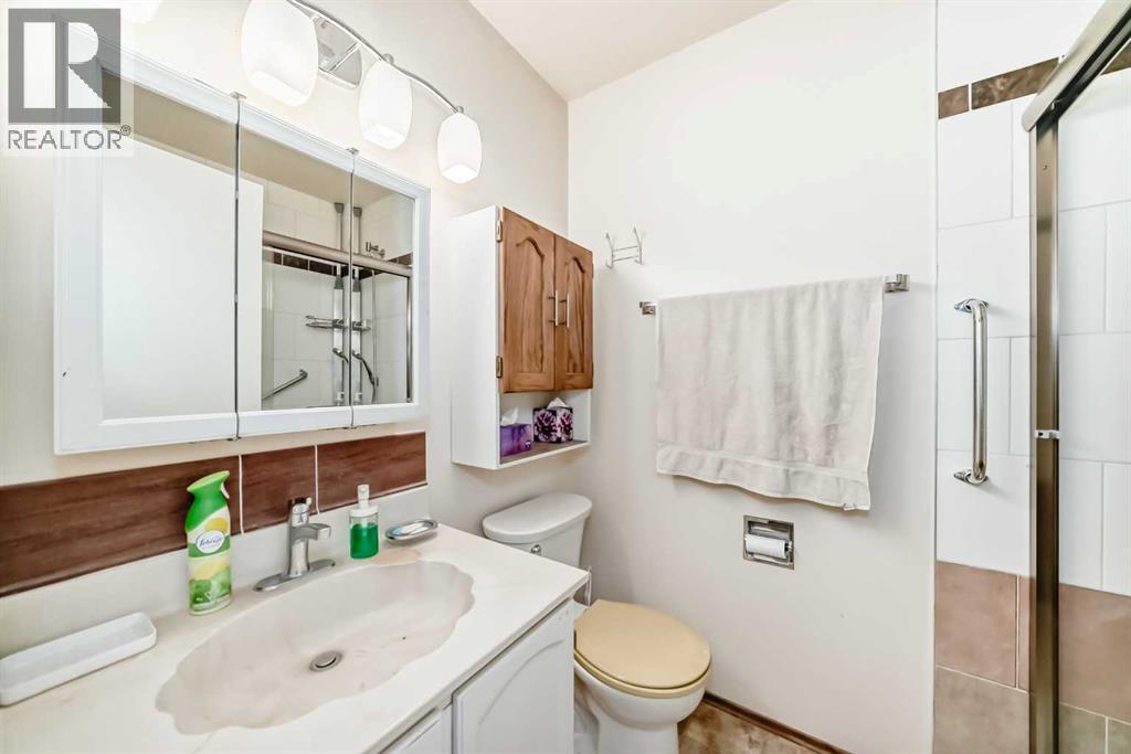 15 Whitewood Bay Ne, Calgary, Alberta  T1Y 3N3 - Photo 32 - A2259751