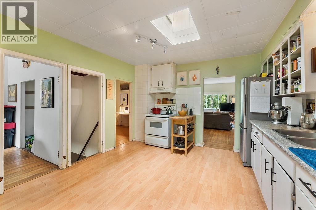 4225 John Street, Vancouver, British Columbia  V5V 3W8 - Photo 13 - R3067011