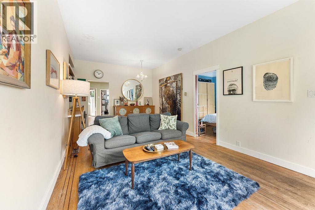 4225 John Street, Vancouver, British Columbia  V5V 3W8 - Photo 5 - R3067011