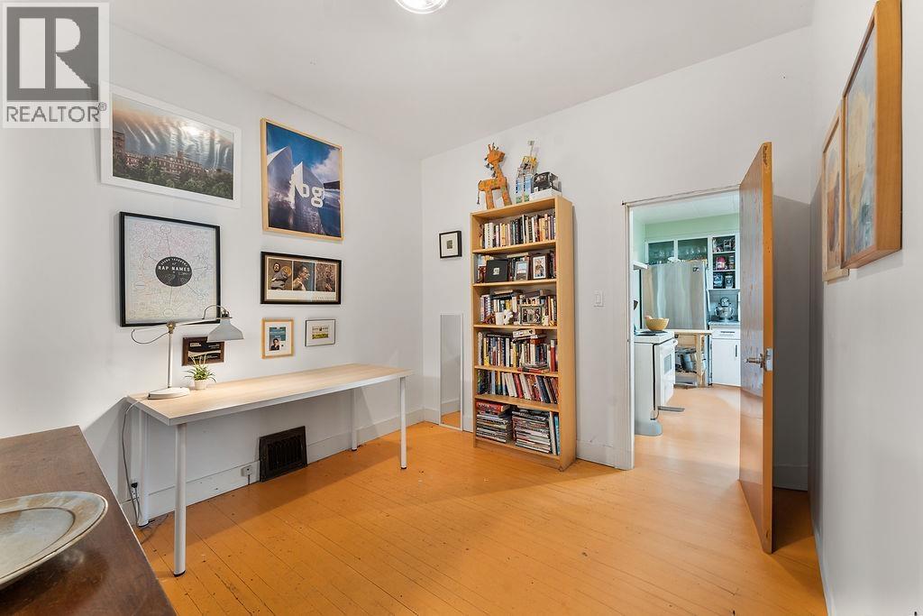 4225 John Street, Vancouver, British Columbia  V5V 3W8 - Photo 16 - R3067011