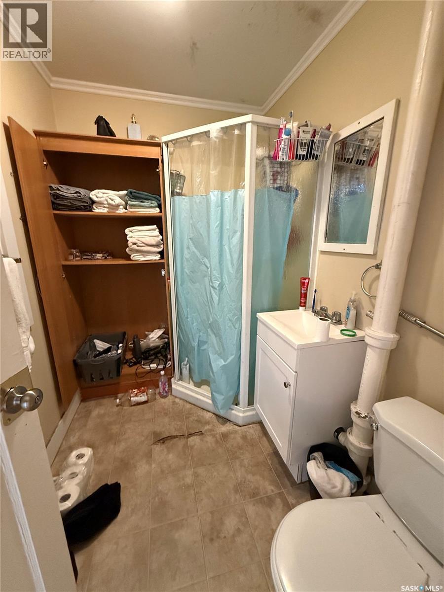 Property at 224 N AVENUE S image 5