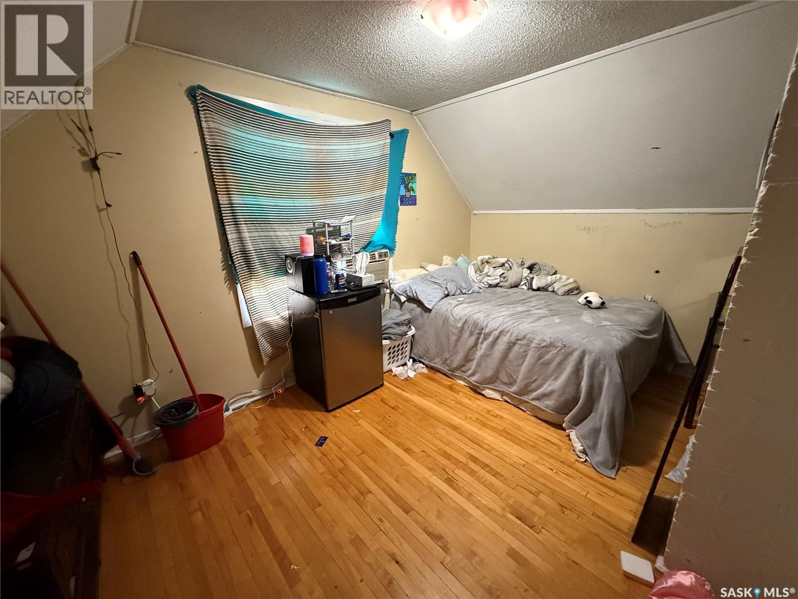 224 N Avenue S, Saskatoon, Saskatchewan  S7M 2M9 - Photo 8 - SK024005