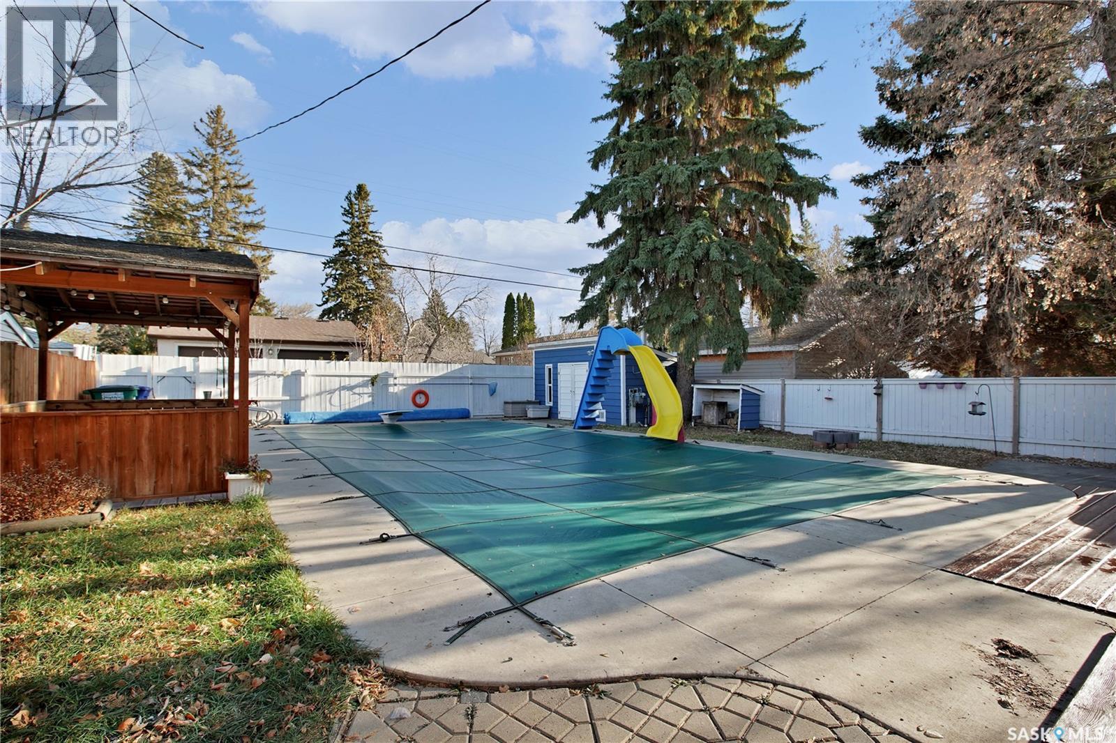 2105 York Avenue, Saskatoon, Saskatchewan  S7J 1H7 - Photo 42 - SK023987