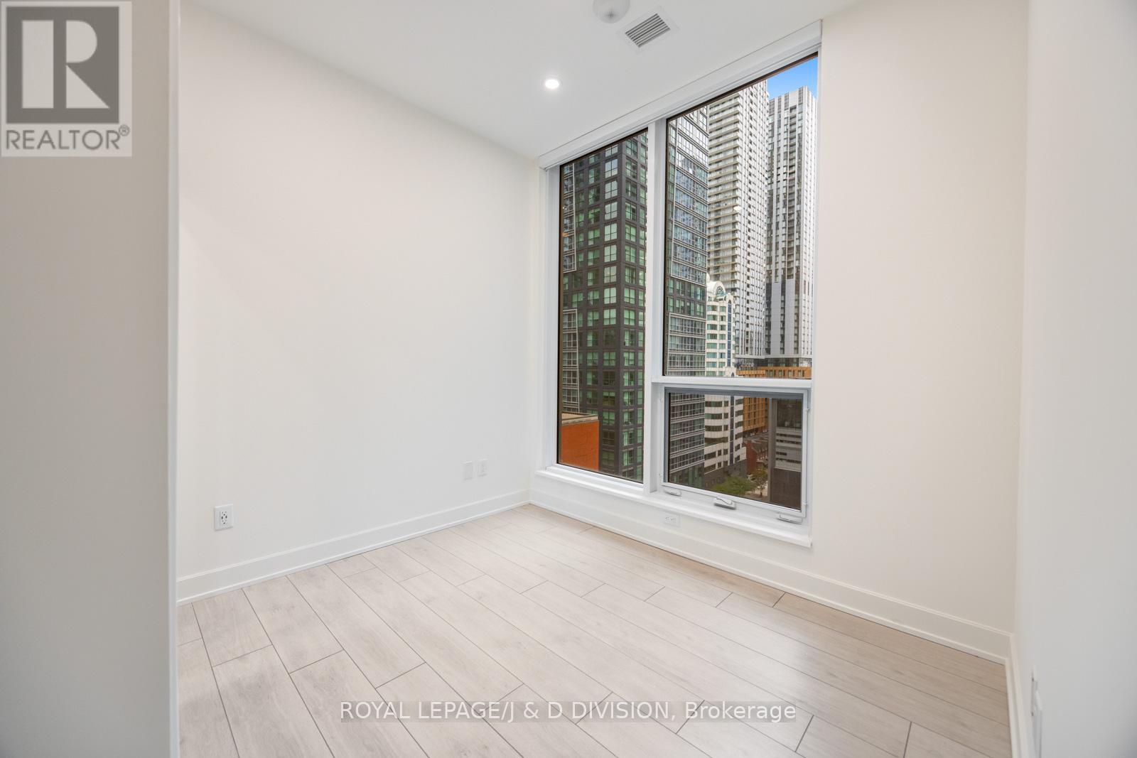 1002 - 15 Mercer Street, Toronto, Ontario  M5V 1H2 - Photo 11 - C12542342
