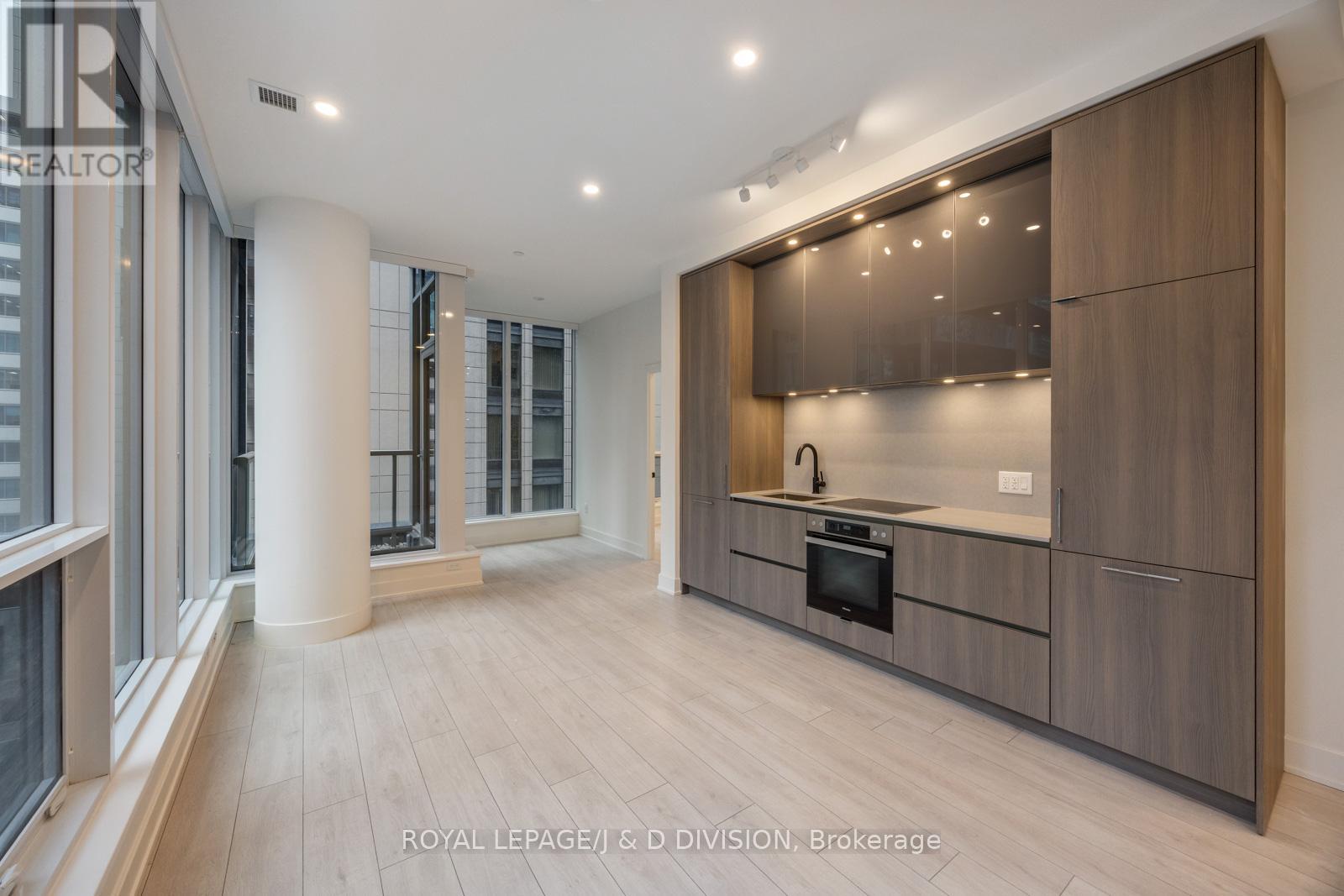 1002 - 15 Mercer Street, Toronto, Ontario  M5V 1H2 - Photo 13 - C12542342