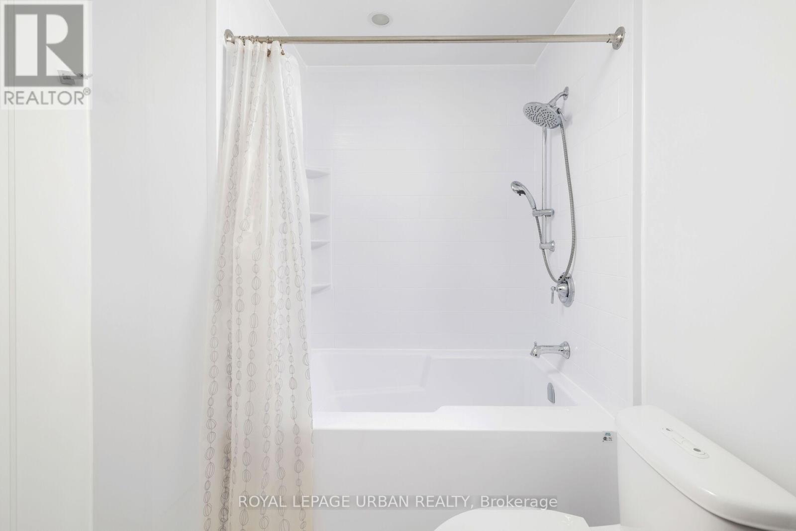 223 - 1900 Bayview Avenue, Toronto, Ontario  M4G 0A6 - Photo 13 - C12542398